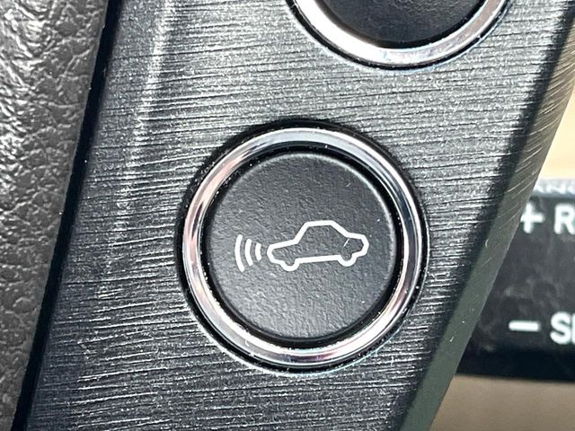 �y���[�_�[�N���[�Y�R���g���[���z�������H�ł̒��������s���y��!!�����ő��x��ۂN���[�Y�R���g���[�����A�Փˌy���V�X�e���ƘA�g���A�O���̎ԗ������m���ĎԊԂ�ۂ悤�ɑ��x���߂��Ă���܂�!!