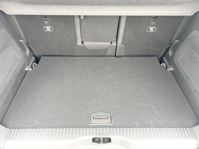 ���g�����N���[��:����L������e�X�y�[�X!���ꂾ���̍L��������΂��������⃌�W���[�Ȃǂɂ��œK�ł�!�g�p�������Ȃ����ꂢ�ȏ�Ԃ��ێ����Ă���܂��B