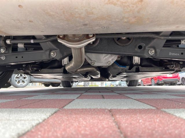 ����肪���ꂢ�Ȃ����ɁA�h�K���H�̎{�H���I�X�X���B�~��n��͂������A���ݕ��ɂ��Z���̕���A��Ń}�����E�E�B���^�[�X�|�[�c���������ɂ��D�]���������Ă���܂��B