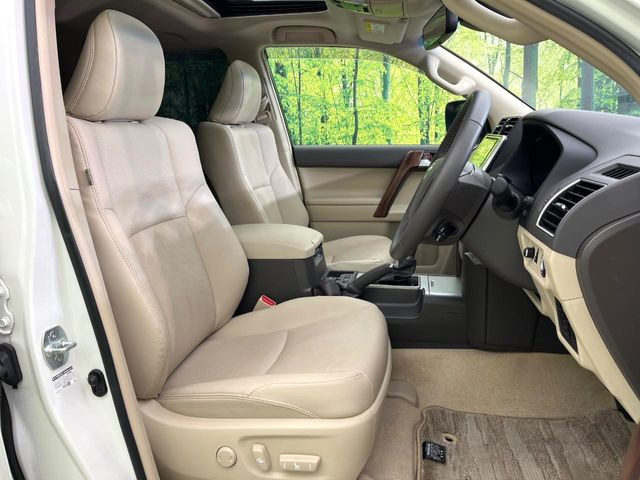 �^�]�ȃV�[�g���͎g�p�������Ȃ��A�ǍD�ȏ�ԂƂȂ��Ă��܂��B���J�Ɏg���Ă������Ƃ��悭�킩��܂��ˁB