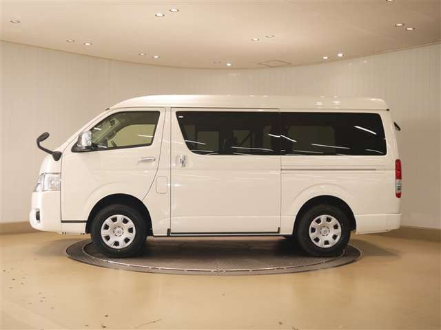 ハイエース2.7 GL ロング ミドルルーフ 4WD