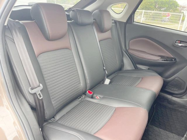 �㕔���Ȃ��C�ɂȂ�悤�ȃL�Y�E�����ւ��蓙�A�傫�ȃ_���[�W�͂Ȃ��A�ǍD�ȏ�Ԃł��B