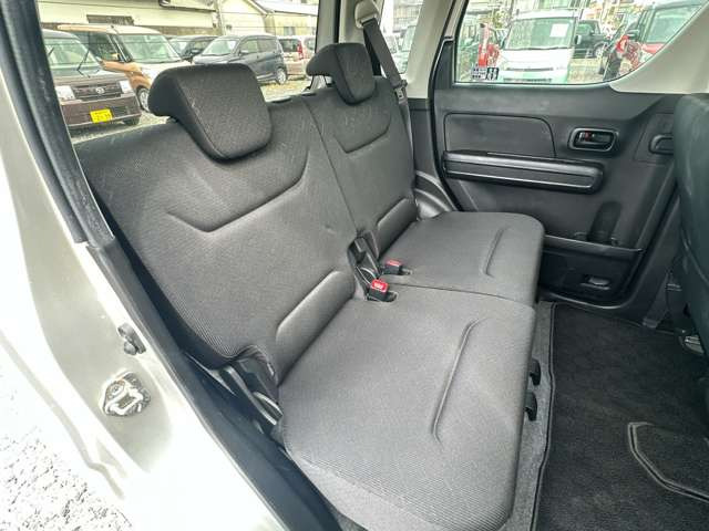 ���Ђł͌��I�������Ԃ𖈌���ʂɎd������s�Ȃ��A�����߂₷�����i�ł��񋟂��Ă���܂���