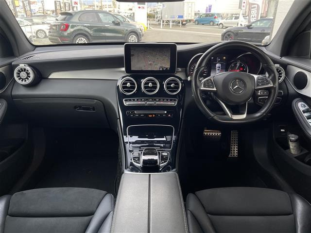 GLCクーペ220d 4マチック スポーツ 4WD