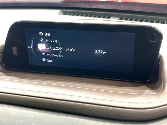 �y���[�J�[�����i�r�z�C���e���A�ɗn�����ރX�^�C���b�V���ȁu��p�݌v�v���[�J�[�i�r�𑕔��􎋔F���⑀�쐫�ȂǊ�{���\�ɂ��D��A���㎿�ȃJ�[���C�t�����y���݂��������܂��B