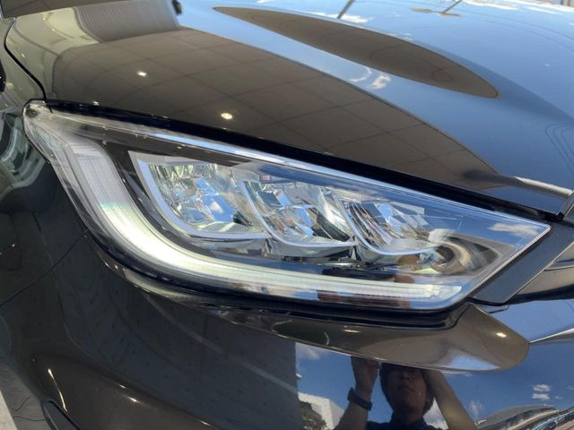 �yLED�w�b�h���C�g�z���V����ԑ��s�����ǍD�Ȏ��E���m�ۂ����S���ĉ^�]�ł��鍂�P�xLED�w�b�h���C�g�𑕔�!�_�����x�������A����d�͂��}�����Ă��܂��B