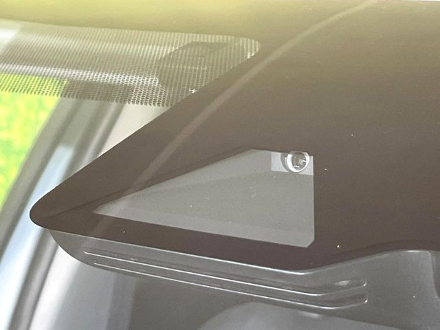 �y�g���^�Z�[�t�e�B�Z���X�z���s���ɑO���̎ԗ�����F�����A�Փ˂������Ȏ��͌x��ƃu���[�L�ŏՓˉ���Ɣ�Q�y�����A�V�X�g�B�����S�Ƀh���C�u�����y���݂��������܂��B