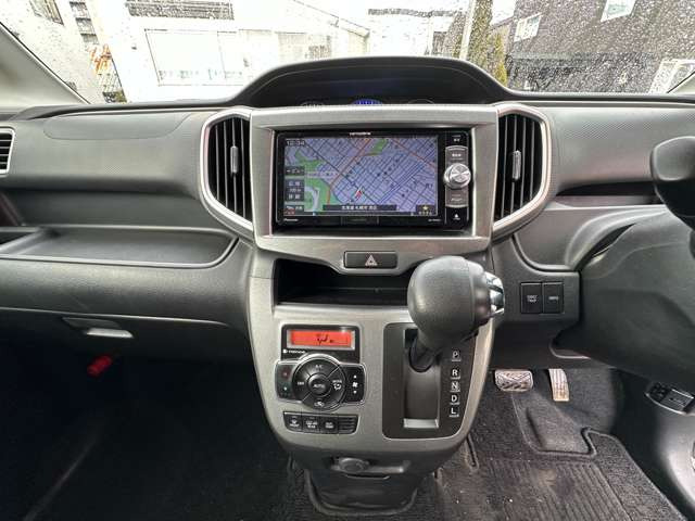 �i�r�������A�[���������y�E�f���������y���݂��������B