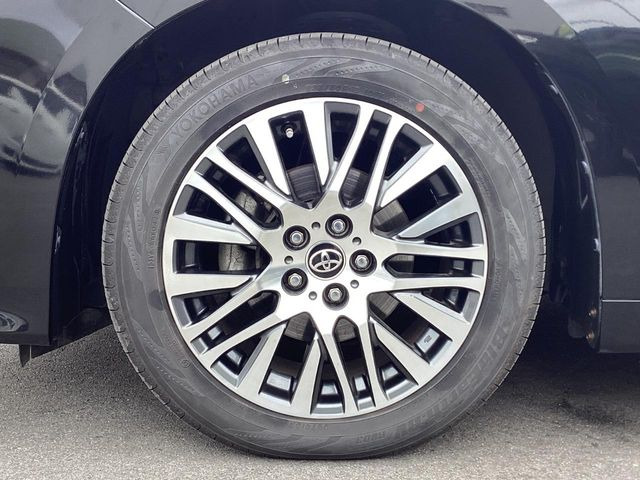 �y�A���~�z�C�[���z�O�ςɃ}�b�`�����A���~�z�C�[���𑕒����Ă���܂��B�e��A���~�z�C�[����A�X�^�b�h���X�^�C�����戵�����Ă���܂��B���񂲑��k����������