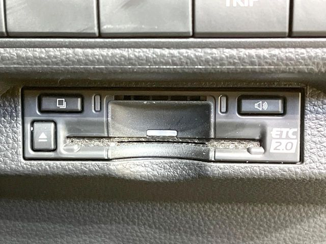 【ETC】高速道路の料金所をストレスなく通過!話題のスポットやサービスエリアに多い「スマートIC」利用時は必須のアイテムです。当店でセットアップを実施、ご納車当日からすぐにご利用いただけます!