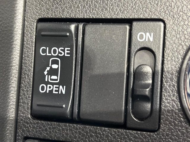 �y�p���[�X���C�h�h�A�z�X�}�[�g�L�[��^�]�Ȃ̃X�C�b�`�ŃX���C�h�h�A�̊J���\���d��������͂����ăh�A���J����K�v�������A���������q�l�ł��A�d���ו��������Ă��鎞�����N�ɊJ���߂ł��܂���