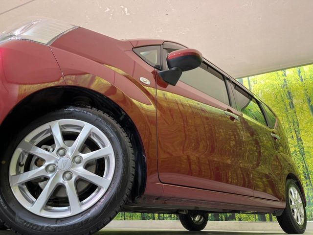 �y����14�C���`�A���~�z�C�[���z�O�ςɃ}�b�`���������A���~�z�C�[���𑕒����Ă���܂��B�e��ЊO�A���~�z�C�[����A�X�^�b�h���X�^�C�����戵�����Ă���܂��B���񂲑��k����������