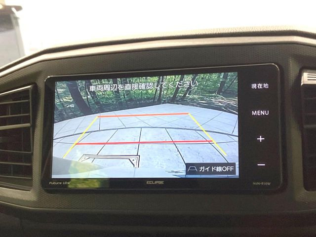 【バックカメラ】駐車時に後方がリアルタイム映像で確認できます。大型商業施設や立体駐車場での駐車時や、夜間のバック時に大活躍!運転スキルに関わらず、今や必須となった装備のひとつです!