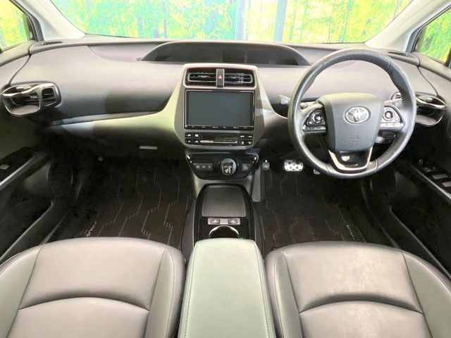 プリウス1.8 S ツーリングセレクション ブラックエディション