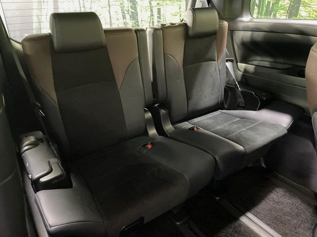 3��ڃV�[�g�͂�������ԗǍD����l�ł��������ƍ����Ē����܂��̂ŁA��l���ł̂��o���������N���N�ł��􂲉Ƒ��ŁA�C�̒m�ꂽ���ԂŁA�h���C�u�ɍs���̂��y���݂ł��ˁ�