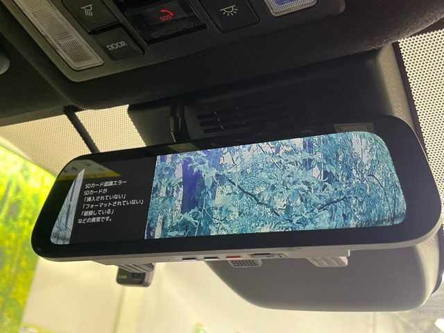 �y�f�W�^���C���i�[�~���[�z��Ȃ̑傫�ȉו��⓯��҂Ō�����m�F���Â炢���ł����S!�J�������B�e�����ԗ�����̉f�������[���~���[���ɕ\���B�N���A�Ȏ��E�ŏ󋵂̊m�F���\�ł�!