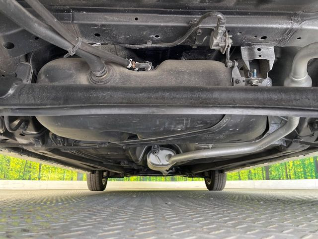 下回りがきれいなうちに、防錆加工の施工がオススメ。降雪地域はもちろん、沿岸部にお住いの方や、趣味でマリン・ウィンタースポーツをされる方にご好評いただいております。