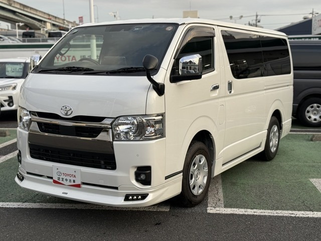 ハイエースバン