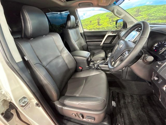 �^�]�ȃV�[�g���͎g�p�������Ȃ��A�ǍD�ȏ�ԂƂȂ��Ă��܂��B���J�Ɏg���Ă������Ƃ��悭�킩��܂��ˁB