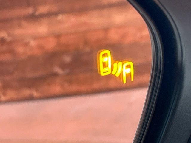 �y�u���C���h�X�|�b�g���j�^�[�z���s���A�h�A�~���[�̎��p�ɂȂ�₷���ӏ��Ɍ㑱�Ԃ��ڋ߂���ƃT�C�h�~���[�̃����Y�Ɍx����\��!�h���C�o�[�ɒ��ӊ��N�����Ă���܂��B