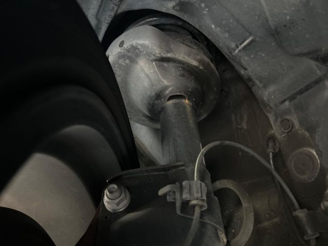 �����̗򉻗\�h�ׂ̖̈h�K���H�̎{�H�������Ă���܂��B�~��n��͂������A���ݕ��ɂ��Z���̕���A��Ń}�����E�E�B���^�[�X�|�[�c���������ɑ�ύD�]���������Ă���܂��B