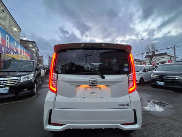 �h�T�r���H�A�V���[�V�u���b�N�����ГƎ��̋����̉��i�ŏ����Ă���܂��B���񂲑��k���������܂��B