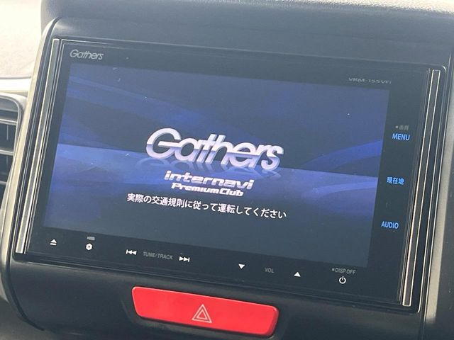 �y�����i�r�z�l�C�̏����i�r�𑕔����Ă���܂��B�i�r�̎g���₷���͂������A�I�[�f�B�I�@�\���[��!�L�����v�◷�s�͂������A�ʋ΂┃�����ȂǕ��i�̃h���C�u���y�����Ȃ�͂���