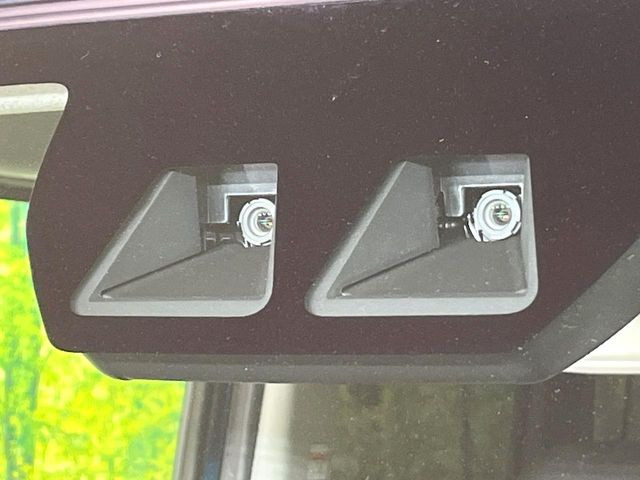 �y�X�}�[�g�A�V�X�g�z���s���ɑO���̎ԗ�����F�����A�Փ˂������Ȏ��͌x��ƃu���[�L�ŏՓˉ���Ɣ�Q�y�����A�V�X�g�B�����S�Ƀh���C�u�����y���݂��������܂��B