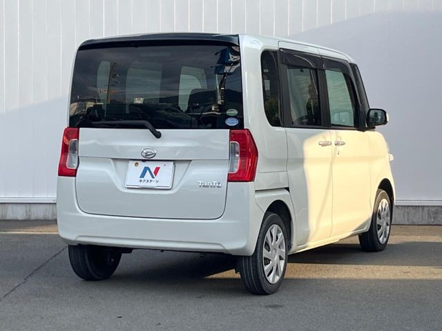 ☆全国のネクステージからお取り寄せが可能※!遠方の店舗に展示してあるクルマが気になる場合も、最寄りの店舗でご覧いただくことが可能です!是非私たちに要望をお聞かせください!※別途費用