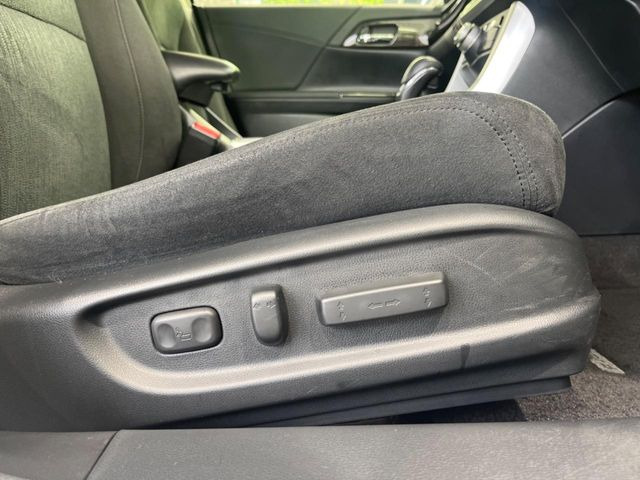 �y�p���[�V�[�g�z�X�C�b�`��ŊȒP�ɃV�[�g�̔��������\!�d��������͂�����܂���!���K�ȃV�[�g�|�W�V�����ɃZ�b�g���āA���K�ȃh���C�u�����y���݂��������B