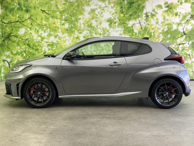 GRヤリス1.6 RZ ハイ パフォーマンス 4WD