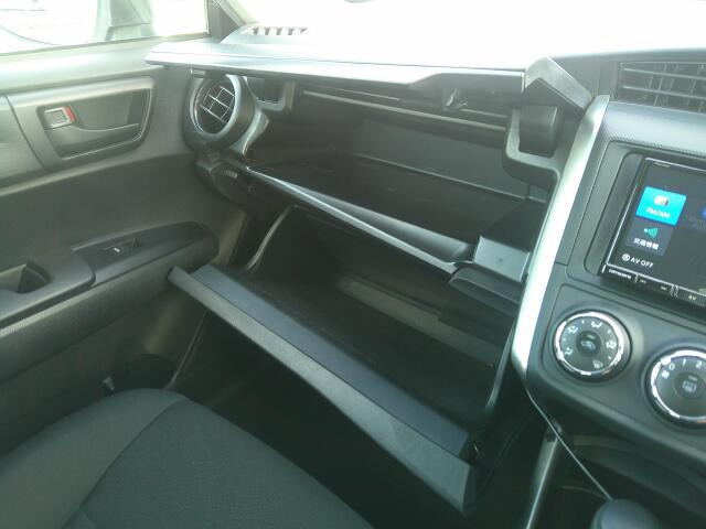 �Ԍ��ؓ��ꓙ���ވꎮ�����[�ł���O���[�u�{�b�N�X�ł��B