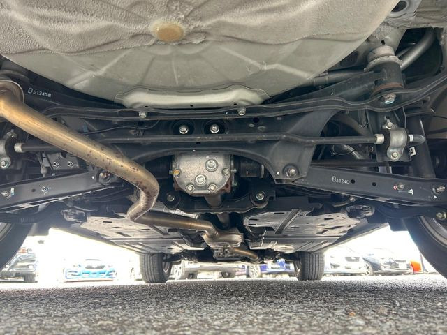 ����肪���ꂢ�Ȃ����ɁA�h�K���H�̎{�H���I�X�X���B�~��n��͂������A���ݕ��ɂ��Z���̕���A��Ń}�����E�E�B���^�[�X�|�[�c���������ɂ��D�]���������Ă���܂��B