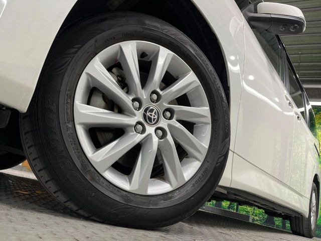 �y����16�C���`�A���~�z�C�[���z�O�ςɃ}�b�`���������A���~�z�C�[���𑕒����Ă���܂��B�e��ЊO�A���~�z�C�[����A�X�^�b�h���X�^�C�����戵�����Ă���܂��B���񂲑��k����������