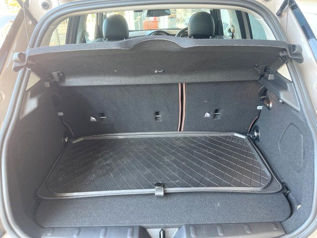 ���g�����N���[��:����L������e�X�y�[�X!���ꂾ���̍L��������΂��������⃌�W���[�Ȃǂɂ��œK�ł�!�g�p�������Ȃ����ꂢ�ȏ�Ԃ��ێ����Ă���܂��B