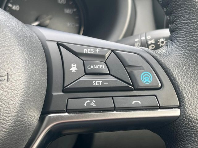 【プロパイロット】高速道路での長距離走行が楽に!!渋滞時と巡回走行のシーンで、アクセル・ブレーキ・ステアリングを自動で制御し、長距離運転の負担を軽減してくれます♪