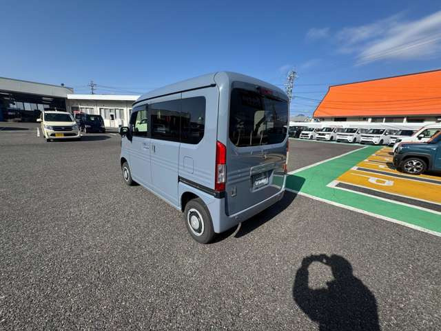 N-VAN+スタイル ファン ターボ  4WD
