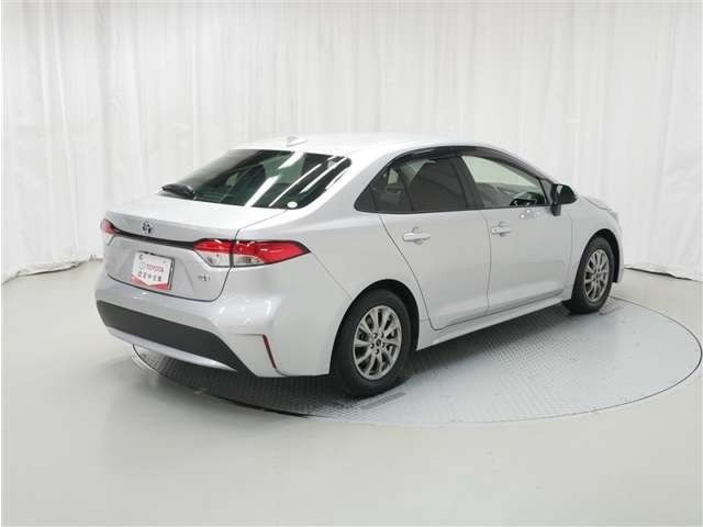 カローラ1.8 ハイブリッド G E-Four 4WD