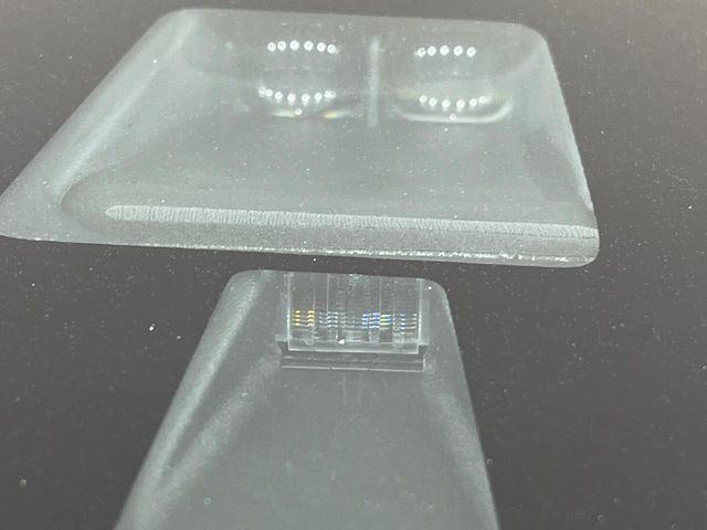 �y�X�}�[�g�V�e�B�u���[�L�T�|�[�g�z�ᑬ���s���ɑO���̎ԗ�����F�����A�Փ˂������Ȏ��͌x��ƃu���[�L�ŏՓˉ���Ɣ�Q�y�����A�V�X�g�B�����S�Ƀh���C�u�����y���݂��������܂��B