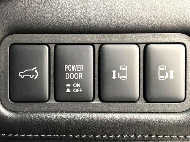 �y�����p���[�X���C�h�h�A�z�X�}�[�g�L�[��^�]�Ȃ̃X�C�b�`�Ō�ȗ����X���C�h�h�A�̊J���\���d��������͂����ăh�A���J����K�v�������A�����Ȃ��q�l�ł��ȒP�ɊJ���߂ł����K�ł���