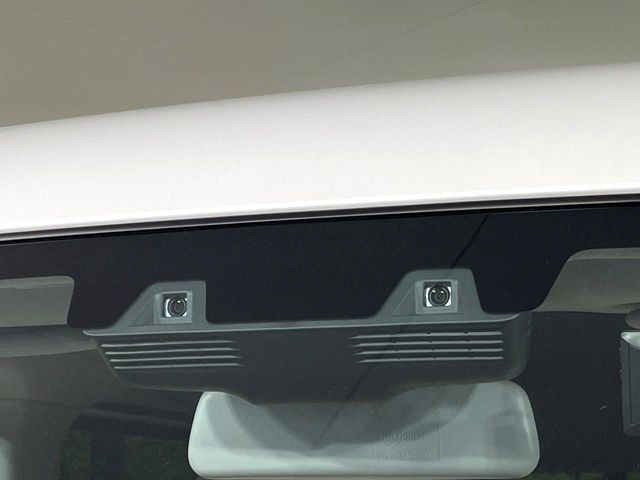 �y�X�Y�L �Z�[�t�e�B�T�|�[�g�z���s���ɑO���̎ԗ�����F�����A�Փ˂������Ȏ��͌x��ƃu���[�L�ŏՓˉ���Ɣ�Q�y�����A�V�X�g�B�����S�Ƀh���C�u�����y���݂��������܂��B