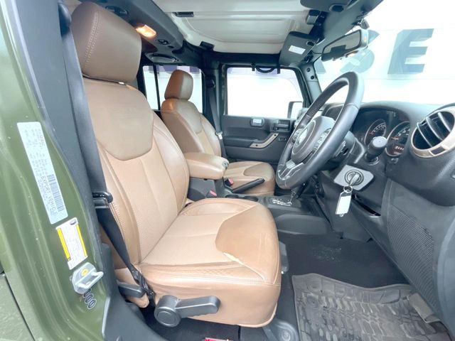 ���V�[�g�̎g�p��:�j��E�ւ�������Ȃ��A�����̒ʂ肫�ꂢ�ȏ�Ԃ��ێ����Ă���܂��B�܂��A�����N���[�j���O�E�R�[�e�B���O�����p�����������܂��B