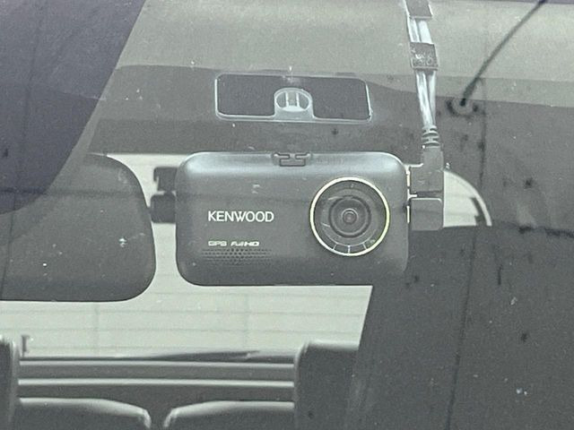 �y�h���C�u���R�[�_�[�z���S�E���S�ȃJ�[���C�t�ɕK�{�̃h���C�u���R�[�_�[�𑕔�!���s���͂������A������^�]�⎖�̂ɑ��������ۂ̏󋵂��f���ŋL�^���A����̃��X�N�ɔ����܂��B