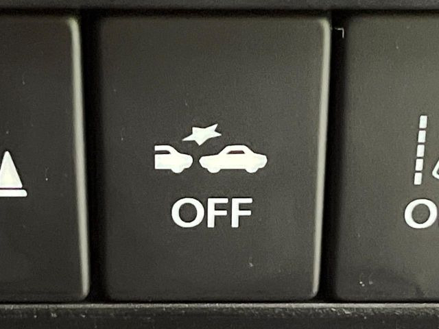 �y�X�Y�L �Z�[�t�e�B�T�|�[�g�z���s���ɑO���̎ԗ�����F�����A�Փ˂������Ȏ��͌x��ƃu���[�L�ŏՓˉ���Ɣ�Q�y�����A�V�X�g�B�����S�Ƀh���C�u�����y���݂��������܂��B