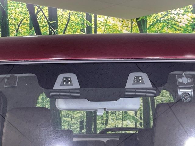 �y�X�Y�L �Z�[�t�e�B�T�|�[�g�z���s���ɑO���̎ԗ�����F�����A�Փ˂������Ȏ��͌x��ƃu���[�L�ŏՓˉ���Ɣ�Q�y�����A�V�X�g�B�����S�Ƀh���C�u�����y���݂��������܂��B