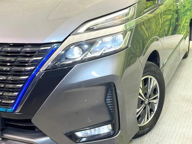 �yLED�w�b�h���C�g�z���V����ԑ��s�����ǍD�Ȏ��E���m�ۂ����S���ĉ^�]�ł��鍂�P�xLED�w�b�h���C�g�𑕔�!�_�����x�������A����d�͂��}�����Ă��܂��B