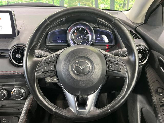 �y�����v�����X�e�A�����O�z�㎿�Ȋv���g�p���邱�ƂŁA��ɂ����������݂ƂĂ��^�]���₷���n���h���ł���