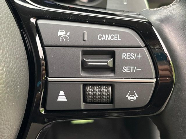 �y�A�_�v�e�B�u�N���[�Y�R���g���[���z�������H�ł̒��������s���y��!!�����ő��x��ۂN���[�Y�R���g���[�����A�Փˌy���V�X�e���ƘA�g���A�O���̎ԗ������m���ĎԊԂ�ۂ悤�ɑ��x���߂��Ă���܂�!!