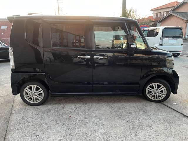 N-BOXカスタムG Lパッケージ 4WD