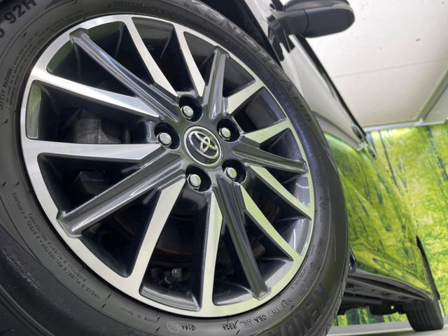 �y����16�C���`�A���~�z�C�[���z�O�ςɃ}�b�`���������A���~�z�C�[���𑕒����Ă���܂��B�e��ЊO�A���~�z�C�[����A�X�^�b�h���X�^�C�����戵�����Ă���܂��B���񂲑��k����������